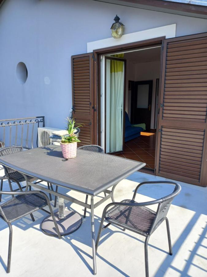 Apartments Miri Zambratija  Eksteriør billede